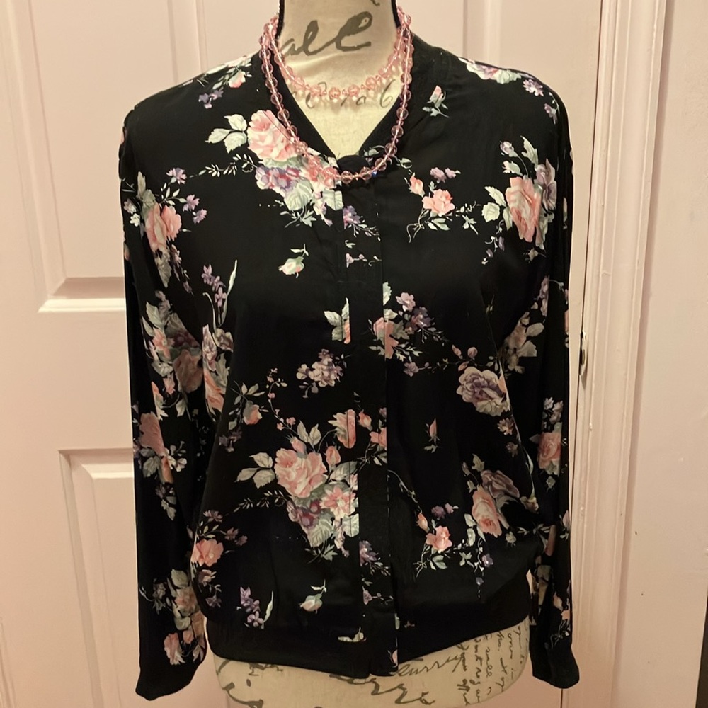Black & Pink Floral Lightweight Zip Up Jacket - Picture 1 of 7
